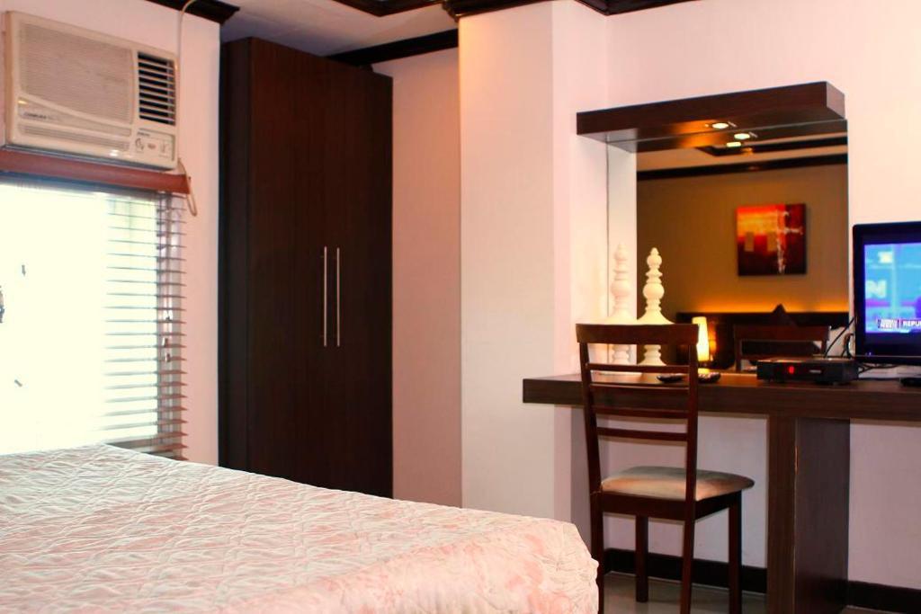 Hotel Conchita Cagayan de Oro Rum bild