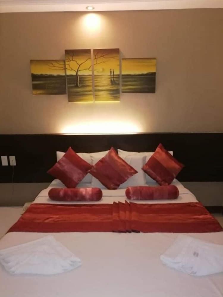 Hotel Conchita Cagayan de Oro Exteriör bild