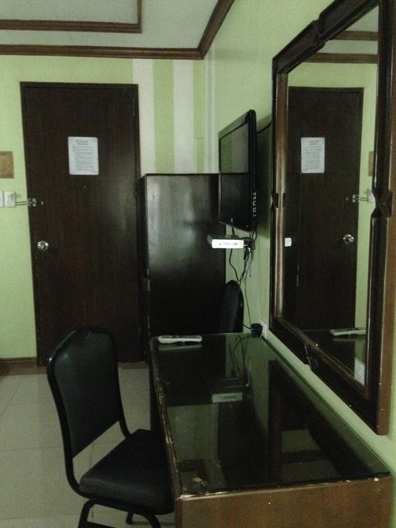 Hotel Conchita Cagayan de Oro Exteriör bild